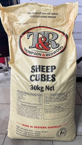 T&R SHEEP CUBES 30KG